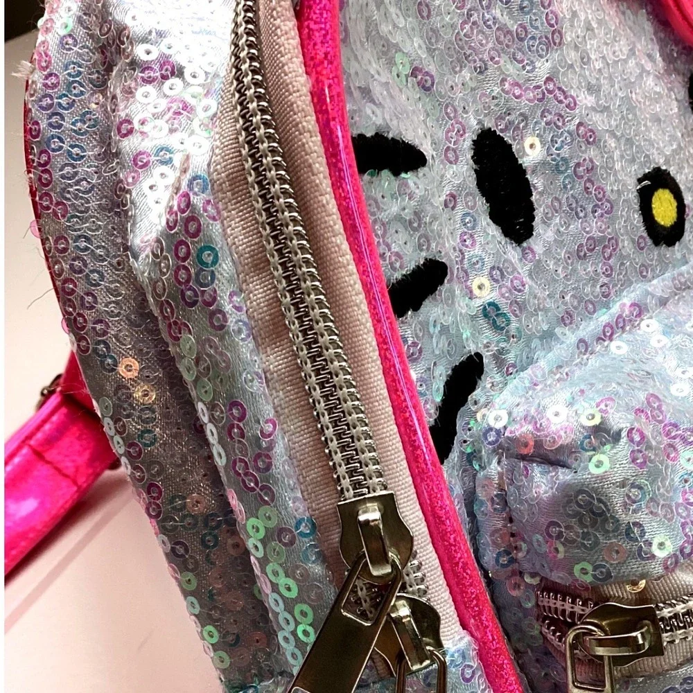 Hello Kitty by Sanrio Mini Backpack Iridescent Sequins Pink silver